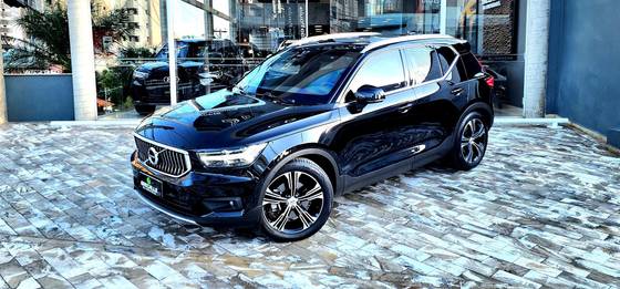 VOLVO XC40 2.0 T4 GASOLINA INSCRIPTION GEARTRONIC VOLVO XC40 2.0 T4 GASOLINA INSCRIPTION GEARTRONIC